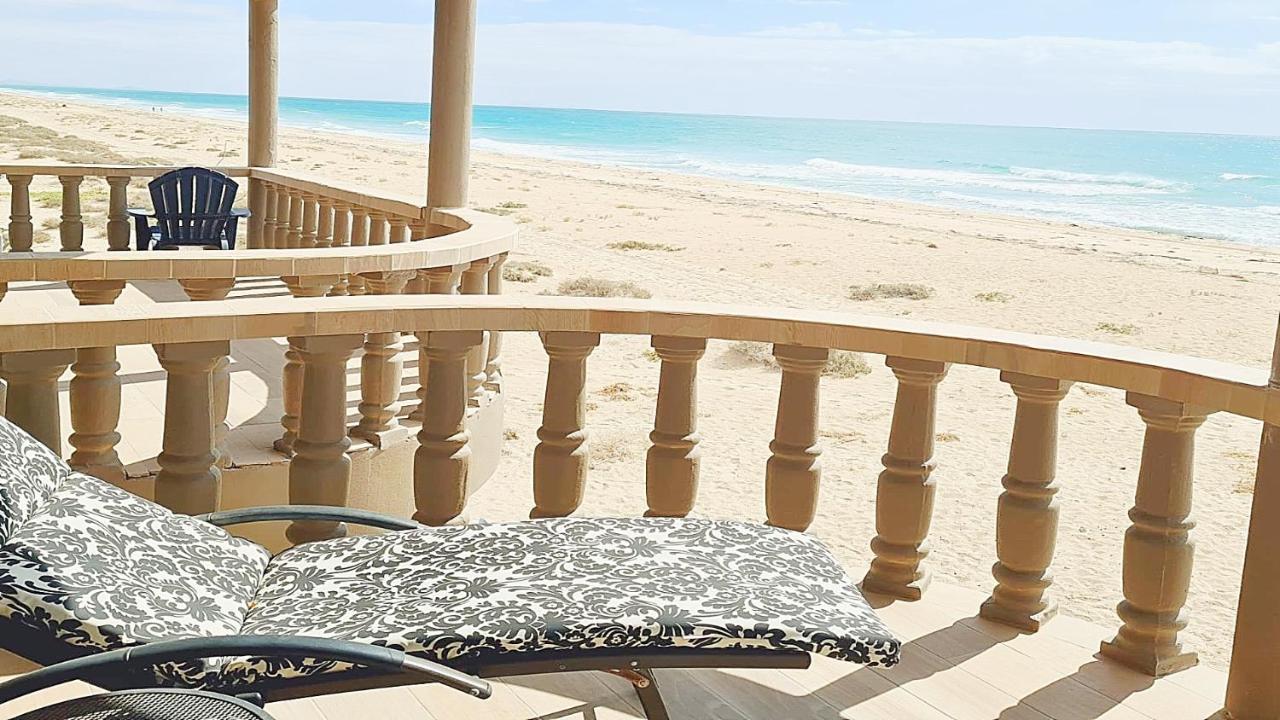 The Suites At Rocky Point 2 ภายนอก รูปภาพ